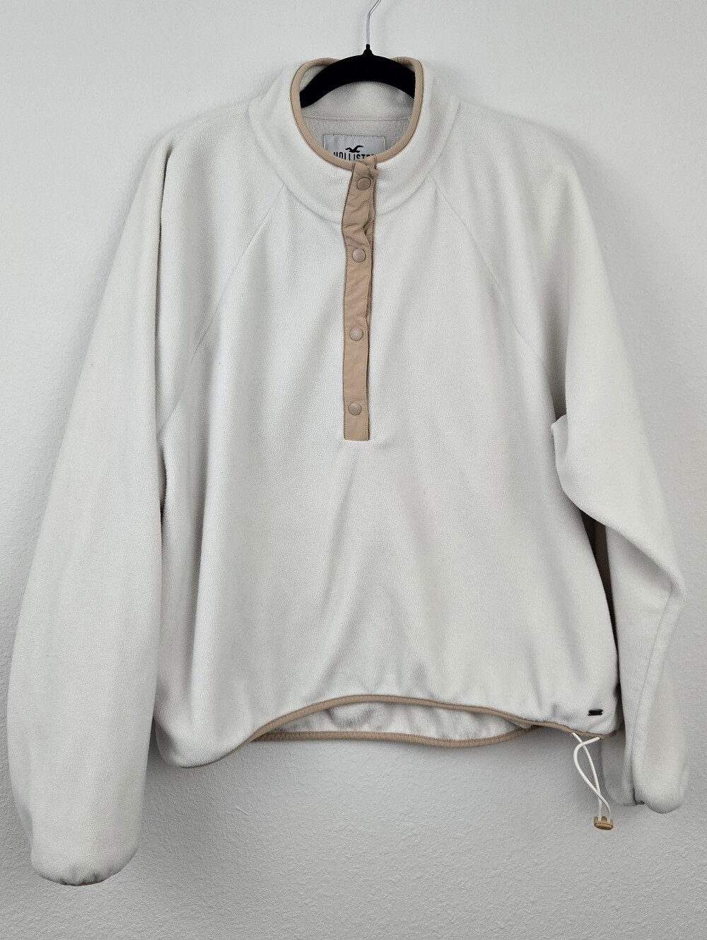 Hollister Cream Quarter Button Pullover Sweater